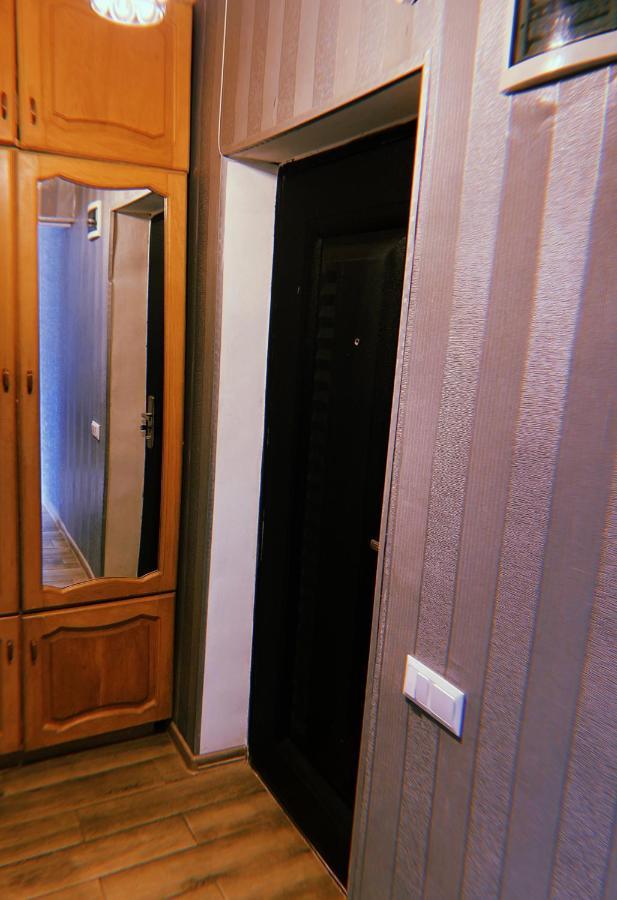 Apartment In Kutaisi Varlamishvili Esterno foto